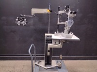 TOPCON SL-D2 SLIT LAMP ON RELIANCE 7720 STAND