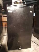 GENERAL ELECTRIC SMALL REFRIGERATOR