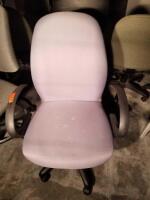 LOT OF 2 TASK CHAIRS