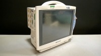 NIHON KOHDEN MU-651RA PATIENT MONITOR WITH MULTI-PARAMETER MODULE