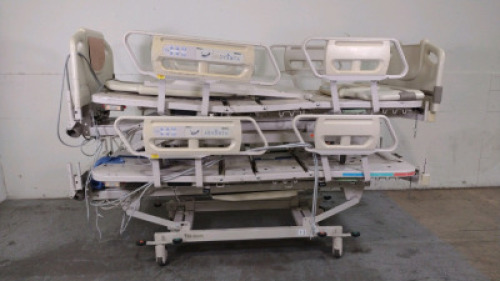 HILL-ROM P1600 ADVANTA LOT OF (2) HOSPITAL BEDS