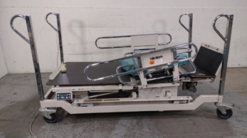 HILL-ROM MAGNUM II BARIATRIC HOSPITAL BED
