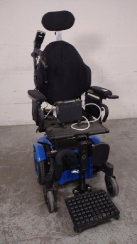 INVACARE TDX SP2 POWER WHEELCHAIR