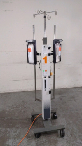 LEVEL 1 1000 FLUID WARMER ON ROLLING STAND