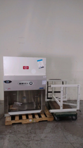NUAIRE NU-425-300 BIOLOGICAL SAFETY CABINET