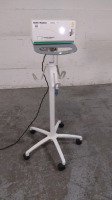 SMITH & NEPHEW MICRO BRIGHT LIGHT SOURCE ON ROLLING STAND