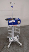 SMITH & NEPHEW VERSAJET HYDROSURGERY SYSTEM POWER CONSOLE WITH FOOTSWITCH ON ROLLING STAND