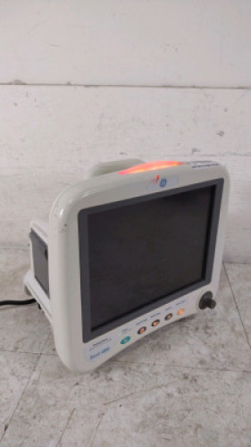GE DASH 4000 PATIENT MONITOR
