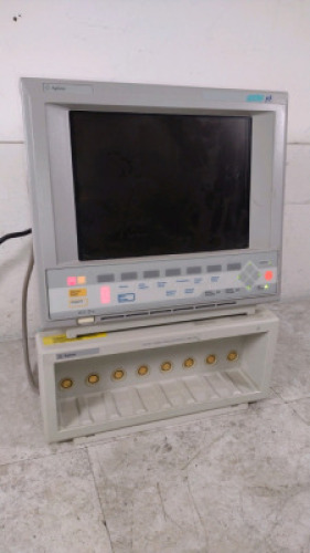AGILENT M1204A V24CT PATIENT MONITOR