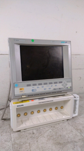 AGILENT M1204A V24CT PATIENT MONITOR