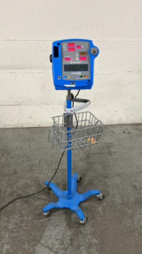 GE DINAMAP PRO 400V2 VITAL SIGNS MONITOR ON ROLLING STAND