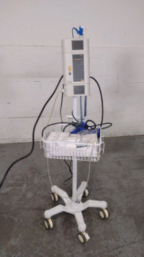 SUNTECH 247 PATIENT MONITOR ON ROLLING STAND