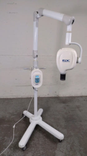 IMAGEWORKS REF 303-000421-3 DENTAL X-RAY ON ROLLING STAND