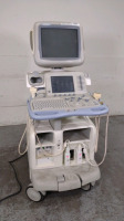 GE LOGIQ 9 ULTRASOUND MACHINE WITH 2 PROBES (3.5C,7L) (SERIAL# 71021US0) (DOM: 3/2004)