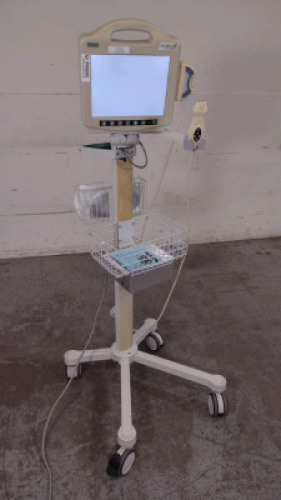 BARD SITE RITE 5 VASCULAR ACCESS PORTABLE ULTRASOUND SYSTEM WITH 1 PROBE (9760034)(SN DYQD5023)