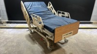 HILL-ROM 8400 HOSPITAL BED