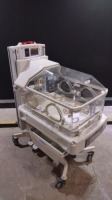 GE GIRAFFE OMNIBED INFANT INCUBATOR