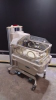 OHMEDA GIRAFFE OMNIBED INFANT INCUBATOR