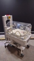 OHMEDA GIRAFFE INFANT INCUBATOR