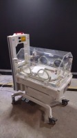 OHMEDA GIRAFFE INFANT INCUBATOR