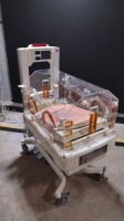 OHMEDA GIRAFFE INFANT INCUBATOR