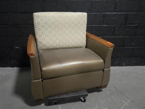 RECLINER