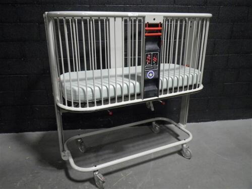 MIDMARK 500 INFANT CRIB