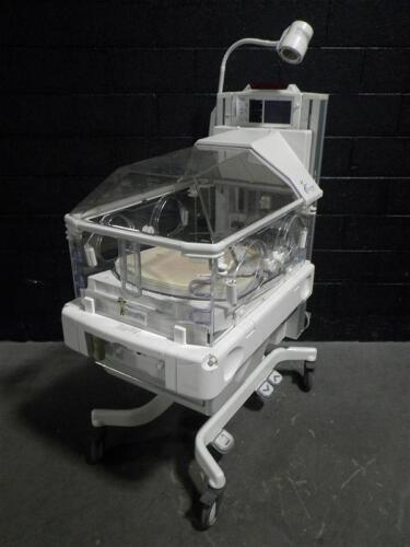 OHMEDA GIRAFFE INFANT INCUBATOR