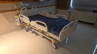 HILL-ROM VERSA CARE HOSPITAL BED