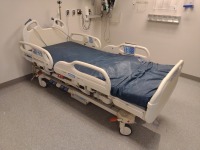 HILL-ROM VERSA CARE HOSPITAL BED