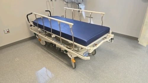 HILL-ROM P8000 STRETCHER