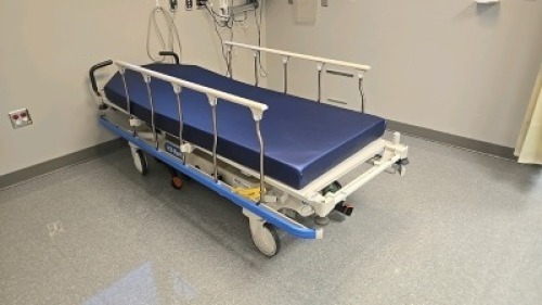 HILL-ROM P8000 STRETCHER