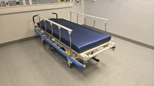 HILL-ROM P8000 STRETCHER