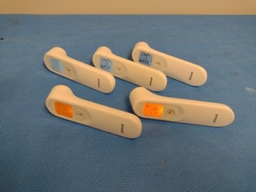 YUWELL YT-1 DIGITAL INFARED THERMOMETER, QTY. (5)