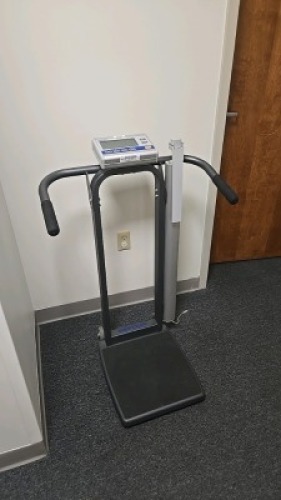 BEFOUR MX808 TILT & ROLL PORTABLE HANDRAIL SCALE- 750LBS/ 340 KG CAP.