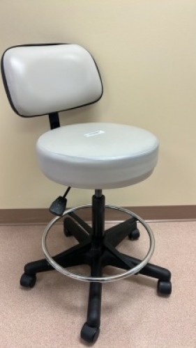 AIR LIFT HAND OPERATED PHYSICIAN STOOL