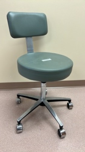 MIDMARK M/N 126-001-236 AIR LIFT HAND OPERATED PHYSICIAN STOOL