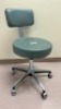 MIDMARK M/N 126-001-236 AIR LIFT HAND OPERATED PHYSICIAN STOOL