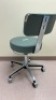 MIDMARK M/N 126-001-236 AIR LIFT HAND OPERATED PHYSICIAN STOOL - 2
