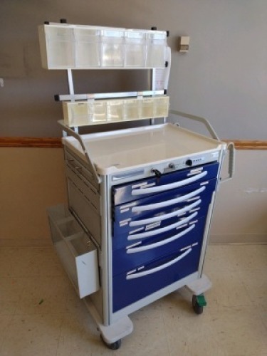 WATERLOO HEALTHCARE MEDLINE CART SYSTEM WITH SECURITY KEYPAD, SHELVING (TWB) *****