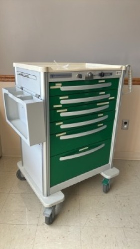 WATERLOO HEALTHCARE MEDLINE CART SYSTEM WITH SECURITY KEYPAD (TWG) *****