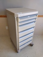 METRO STARSYS 6-DRAWER GENERAL USE MEDICAL CART