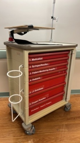 MILCARE GENERAL MEDICAL CART WITH TRAY