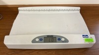 HEALTH O METER 553KL INFANT PATIENT WEIGHING SCALE WITH DIGITAL WEIGHT INDICATOR