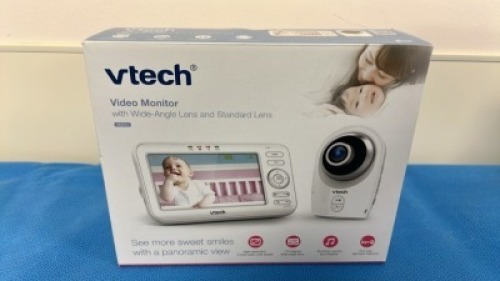 VTECH VM351 VIDEO MONITOR WITH WIDE-ANGLE LENS AND STARDARD LENS (NEW IN BOX)