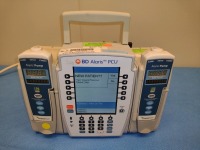 CAREFUSION BD ALARIS 8015 CPU UNIT WITH QTY (2) CARDINAL HEALTH ALARIS 8100 SERIES INFUSION PUMP