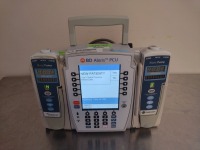 CAREFUSION BD ALARIS 8015 CPU UNIT WITH QTY (2) CARDINAL HEALTH ALARIS 8100 SERIES INFUSION PUMP
