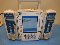 CAREFUSION ALARIS 8015 PC UNIT WITH QTY (2) CARDINAL HEALTH ALARIS 8100 SERIES INFUSION PUMP