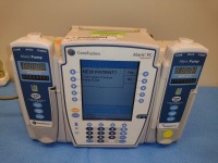 CAREFUSION ALARIS 8015 PC UNIT WITH QTY (2) CARDINAL HEALTH ALARIS 8100 SERIES INFUSION PUMP