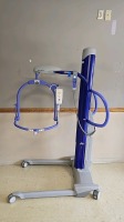 BHM MEDICAL ARJO MAXI MOVE POWERED PATIENT LIFT WITH REMOTE, MFA1000M-L PASSIVE CLIP SLING